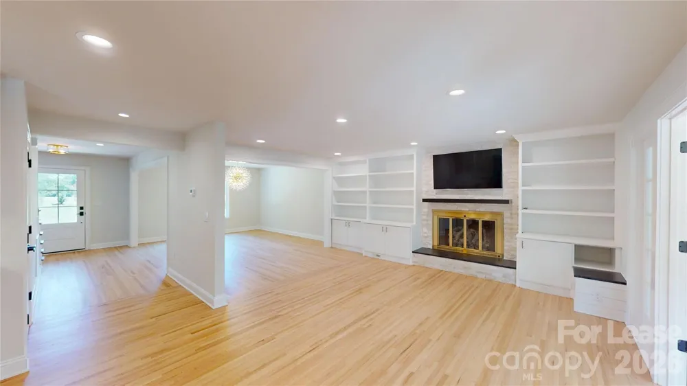 3600 Carmel Road Charlotte, NC 28226