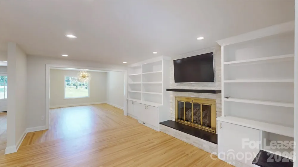 3600 Carmel Road Charlotte, NC 28226