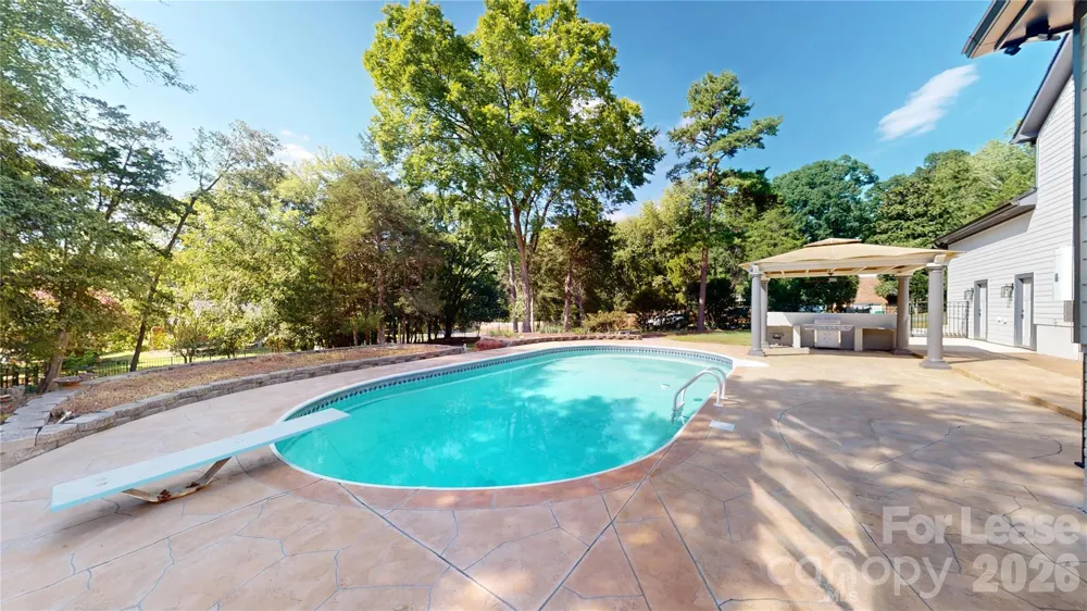3600 Carmel Road Charlotte, NC 28226