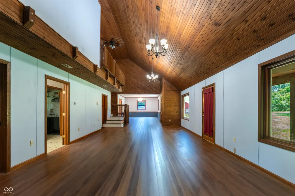 6546 County Road 1300 E Seymour, IN 47274