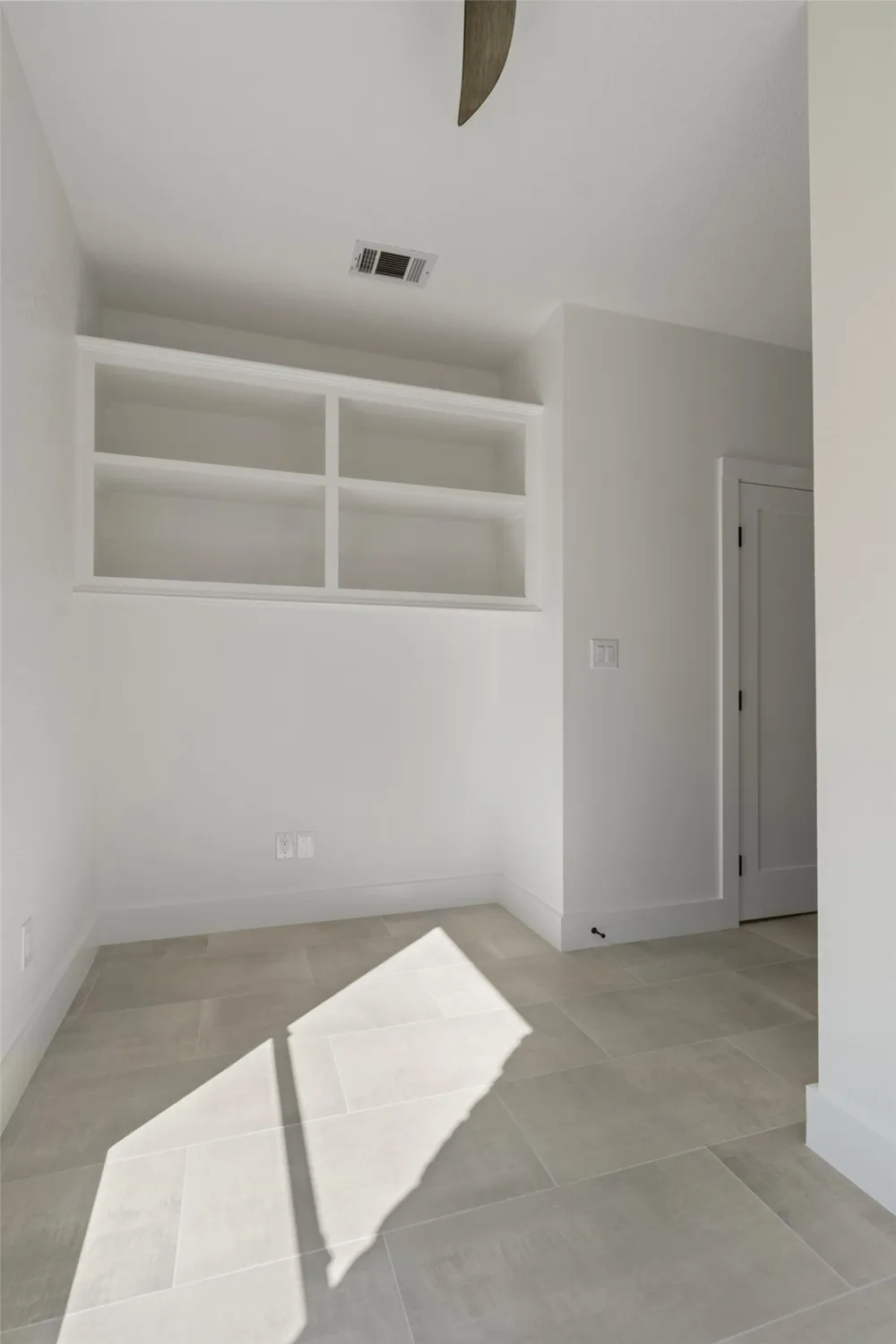 401 Roy Creek Lane Dripping Springs, TX 78620