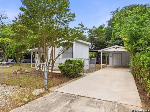 25107 ADA MAE ST San Antonio, TX 78257