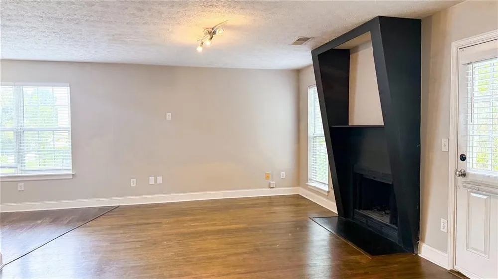 3339 Benthollow Lane Duluth, GA 30096