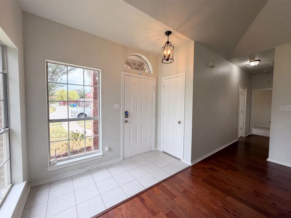 1406 Di Orio Drive Lewisville, TX 75067
