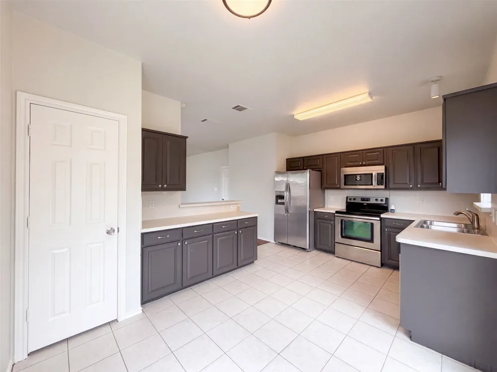 1406 Di Orio Drive Lewisville, TX 75067