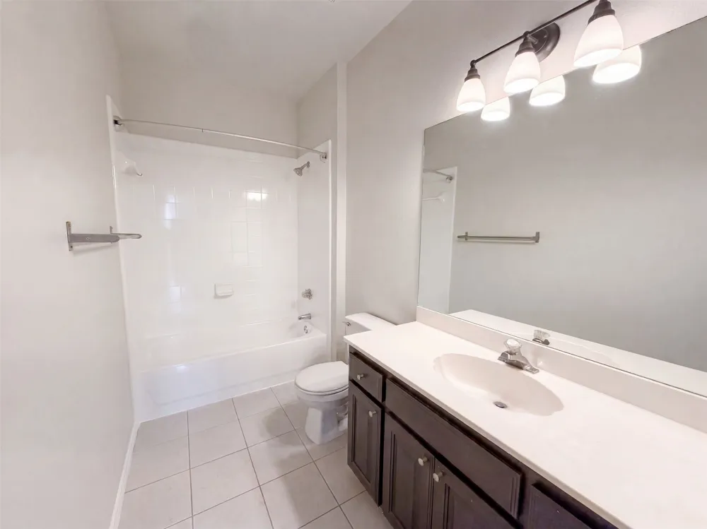 1406 Di Orio Drive Lewisville, TX 75067