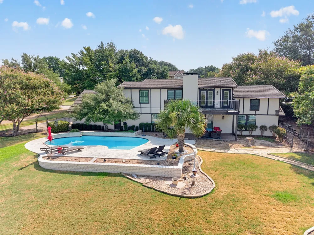9 Pintail Point Heath, TX 75032