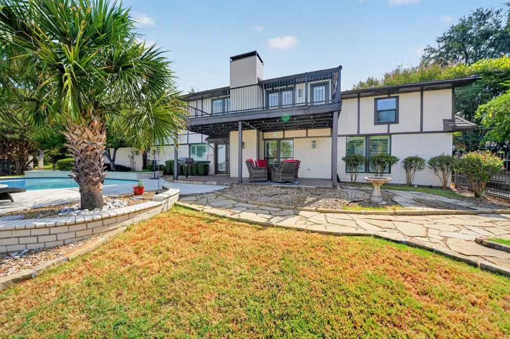 9 Pintail Point Heath, TX 75032
