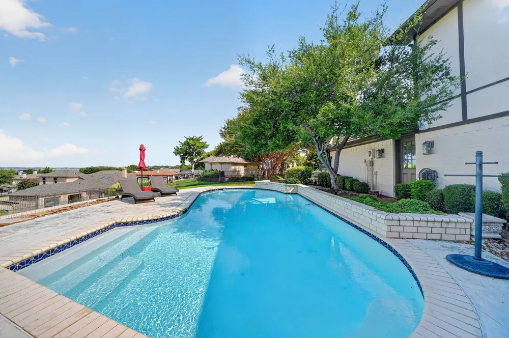 9 Pintail Point Heath, TX 75032