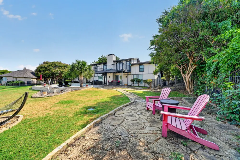 9 Pintail Point Heath, TX 75032