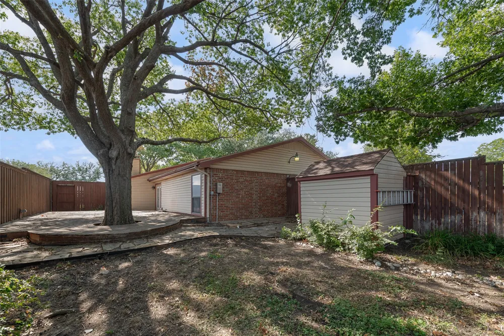 4612 Gleneagle Street Mesquite, TX 75150