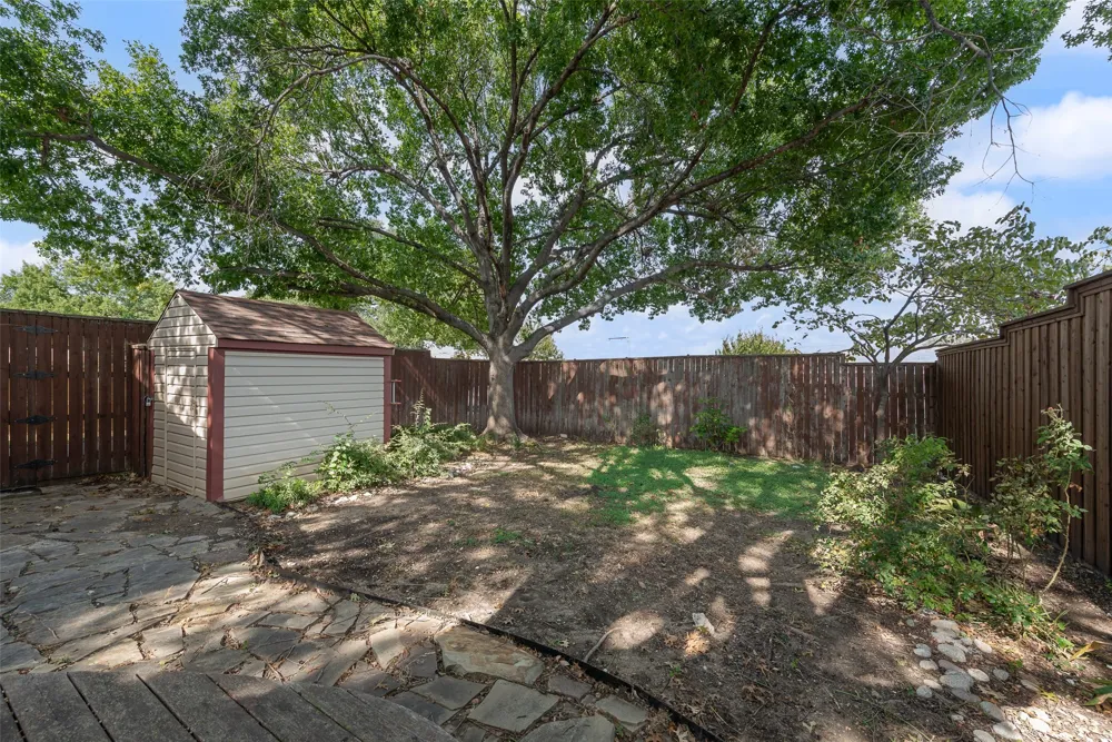 4612 Gleneagle Street Mesquite, TX 75150