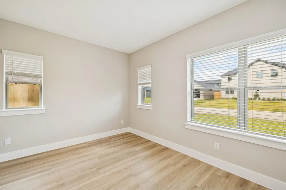 2602 Martinas Ct Spring, TX 77388