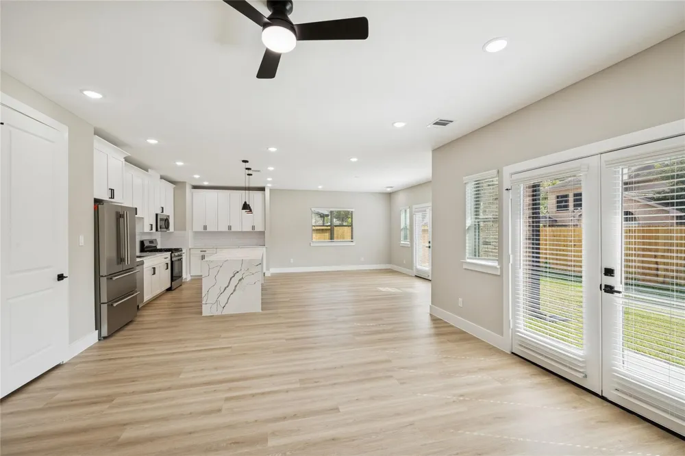 2602 Martinas Ct Spring, TX 77388