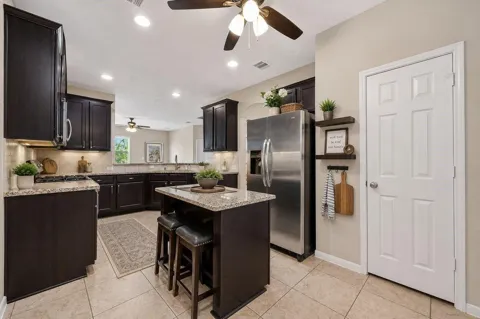 8506 Sunset Loch Drive