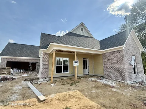 2481 Saint Charles Cove
