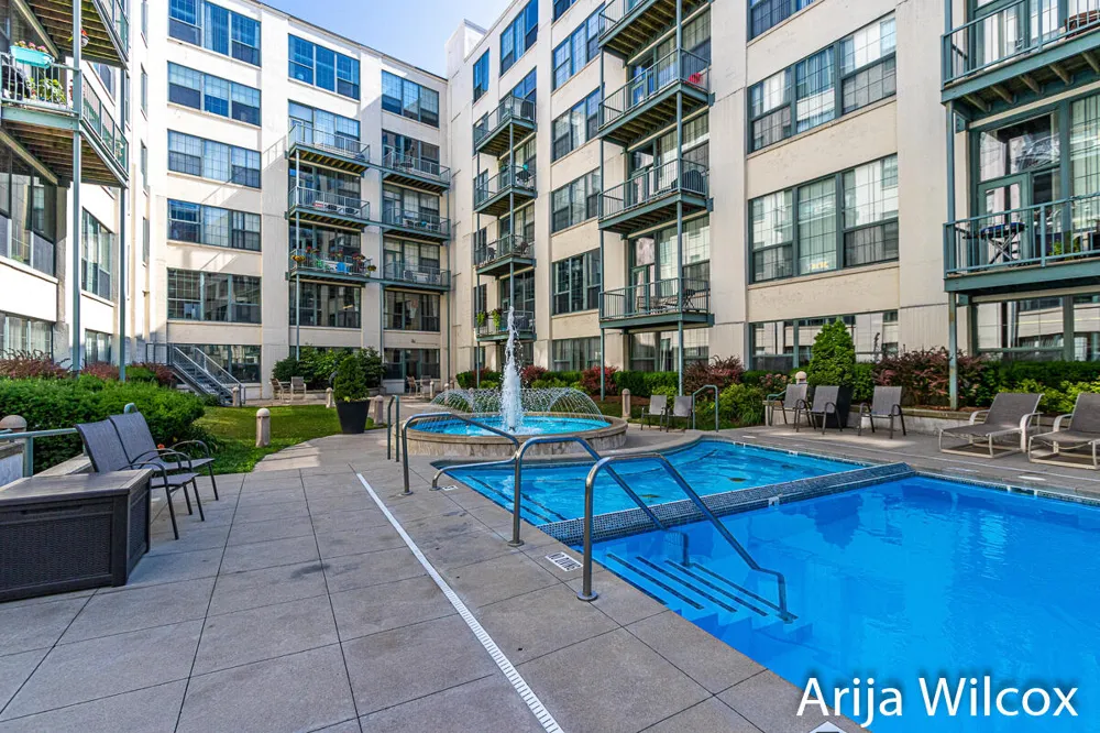 940 Monroe Avenue NW #228 Grand Rapids, MI 49503
