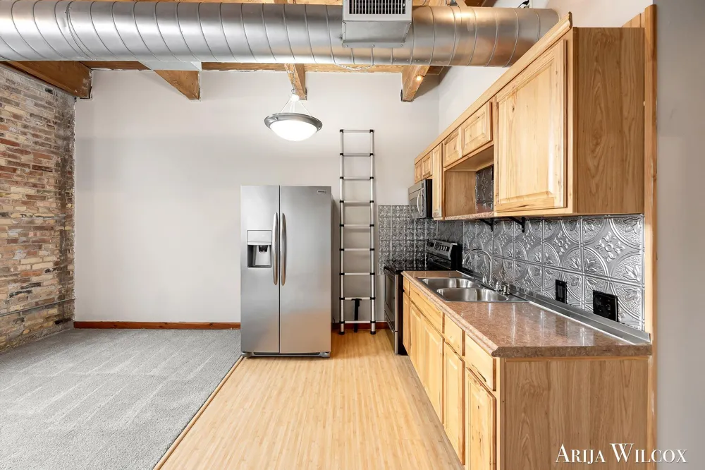 940 Monroe Avenue NW #228 Grand Rapids, MI 49503