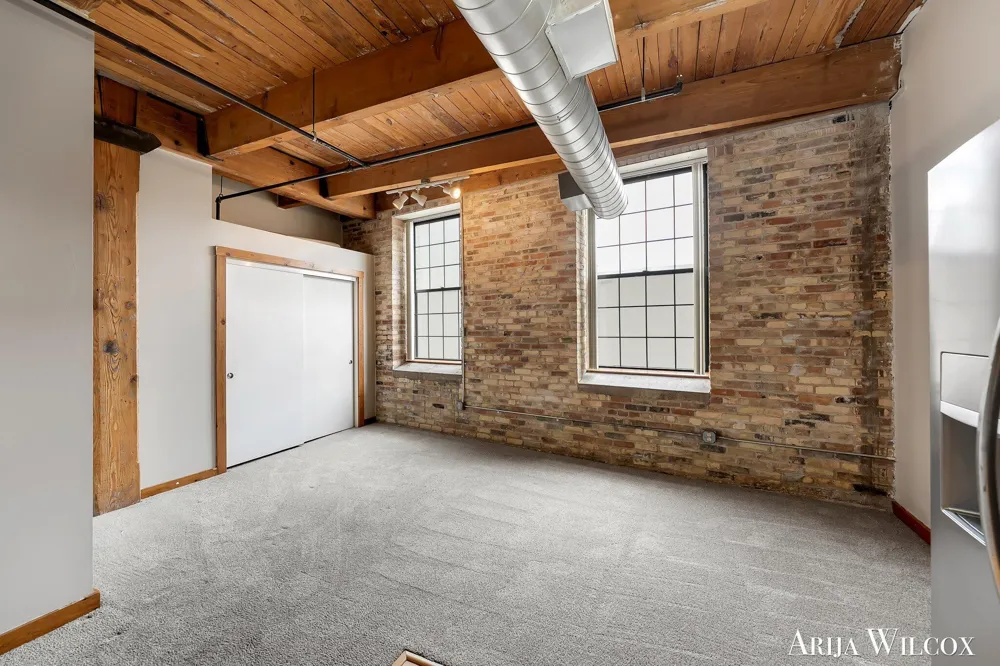 940 Monroe Avenue NW #228 Grand Rapids, MI 49503