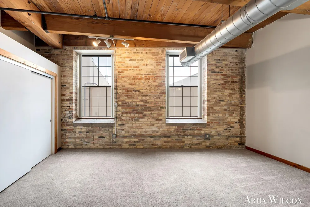 940 Monroe Avenue NW #228 Grand Rapids, MI 49503