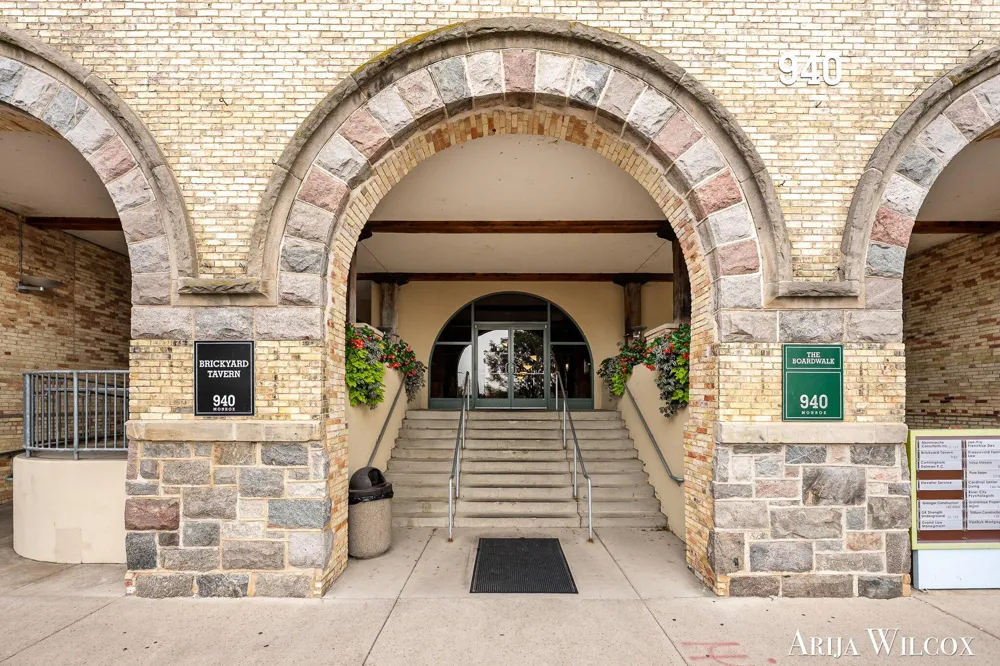 940 Monroe Avenue NW #228 Grand Rapids, MI 49503