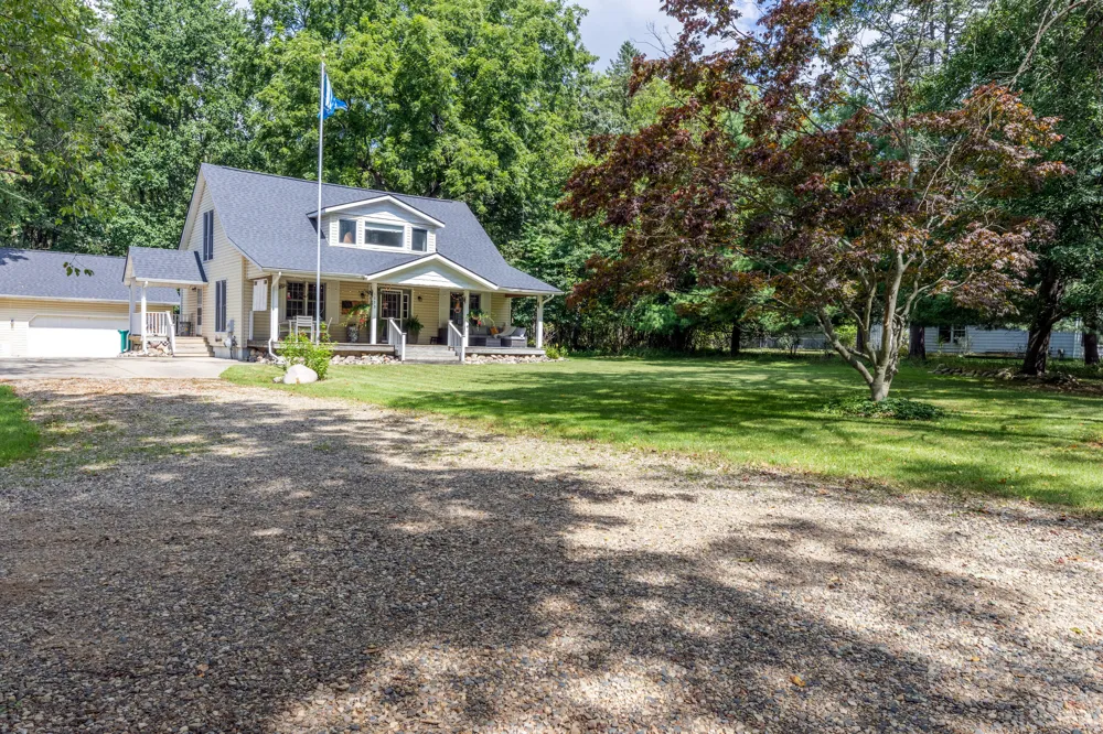 1375 E Osterhout Avenue Portage, MI 49002