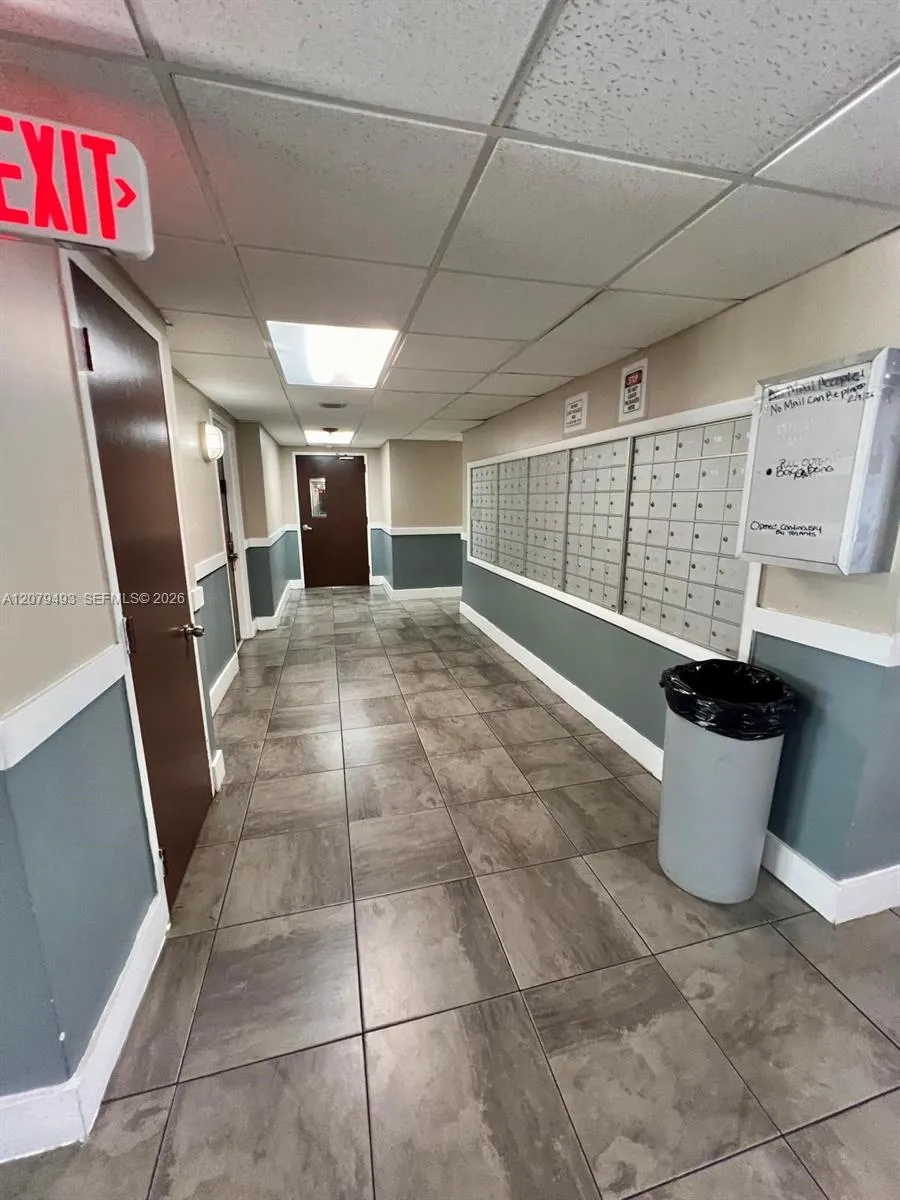 700 NW 214th St #411 Miami Gardens, FL 33169