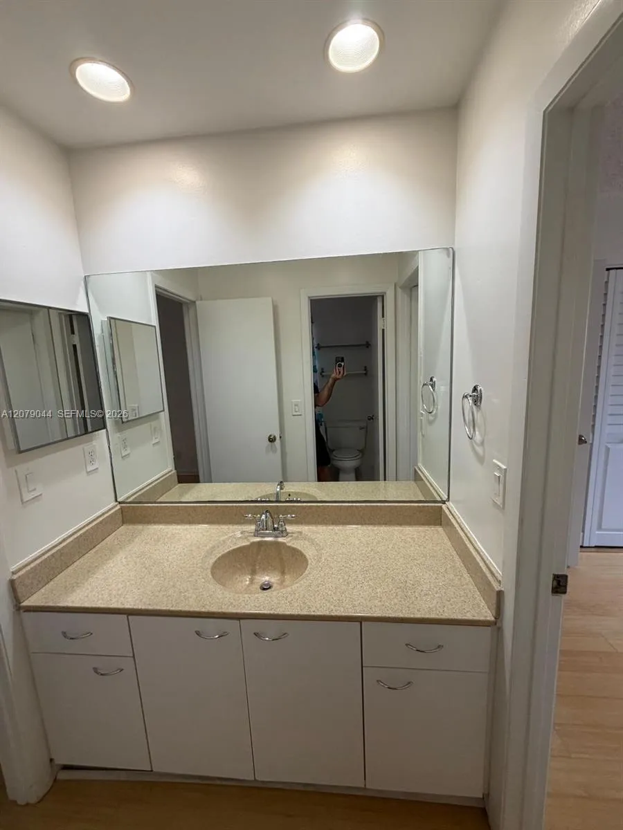 4774 NW 5th Pl Coconut Creek, FL 33063