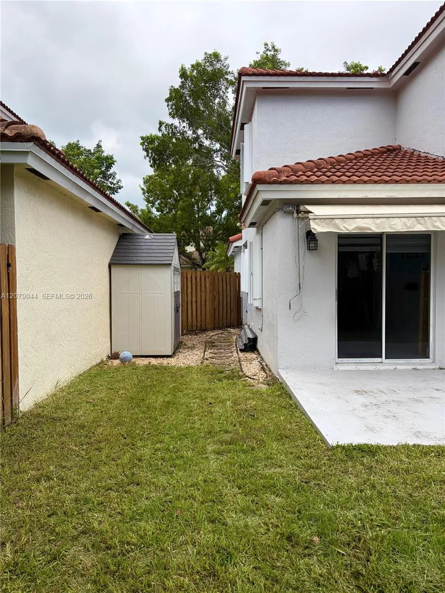 4774 NW 5th Pl Coconut Creek, FL 33063