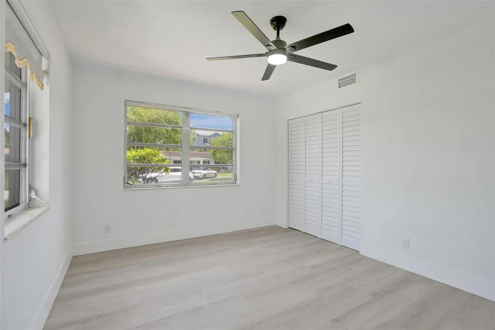 4017 NE 18th Avenue Oakland Park, FL 33334