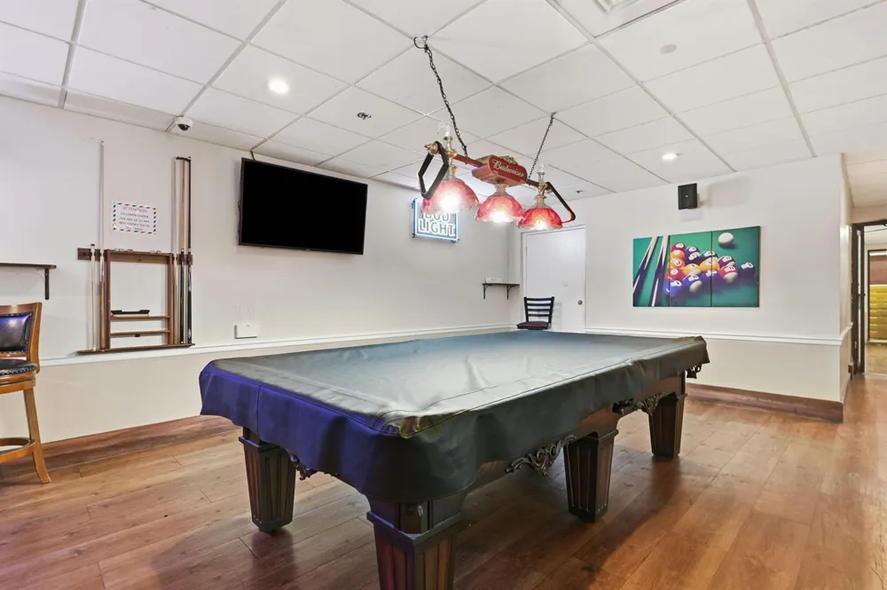 9325 Lagoon Place #405 Davie, FL 33324