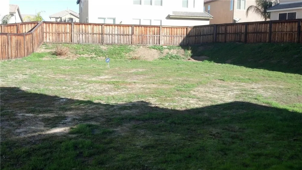 3046 Caper Bush Ct Hemet, CA 92545