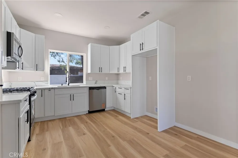 25679 4th Street Menifee, CA 92585
