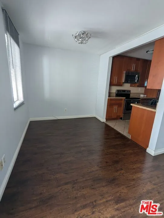 5412 Lindley Avenue #218 Encino, CA 91316