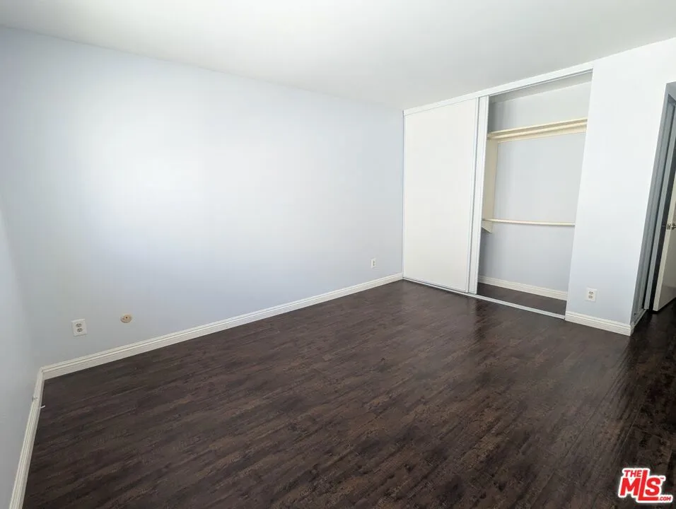 5412 Lindley Avenue #218 Encino, CA 91316
