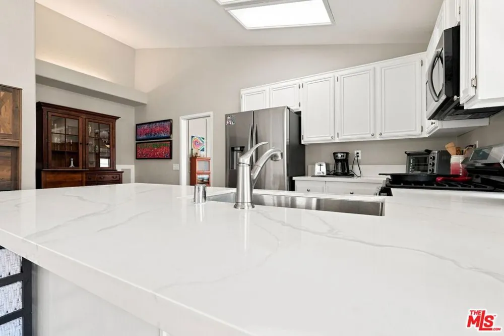 24529 Ridgewood Drive Murrieta, CA 92562