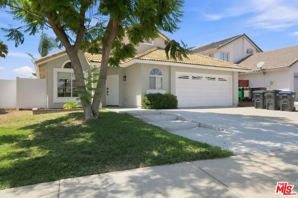 24529 Ridgewood Drive Murrieta, CA 92562
