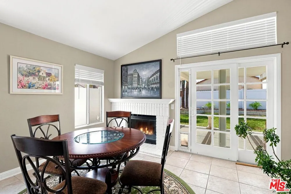 24529 Ridgewood Drive Murrieta, CA 92562