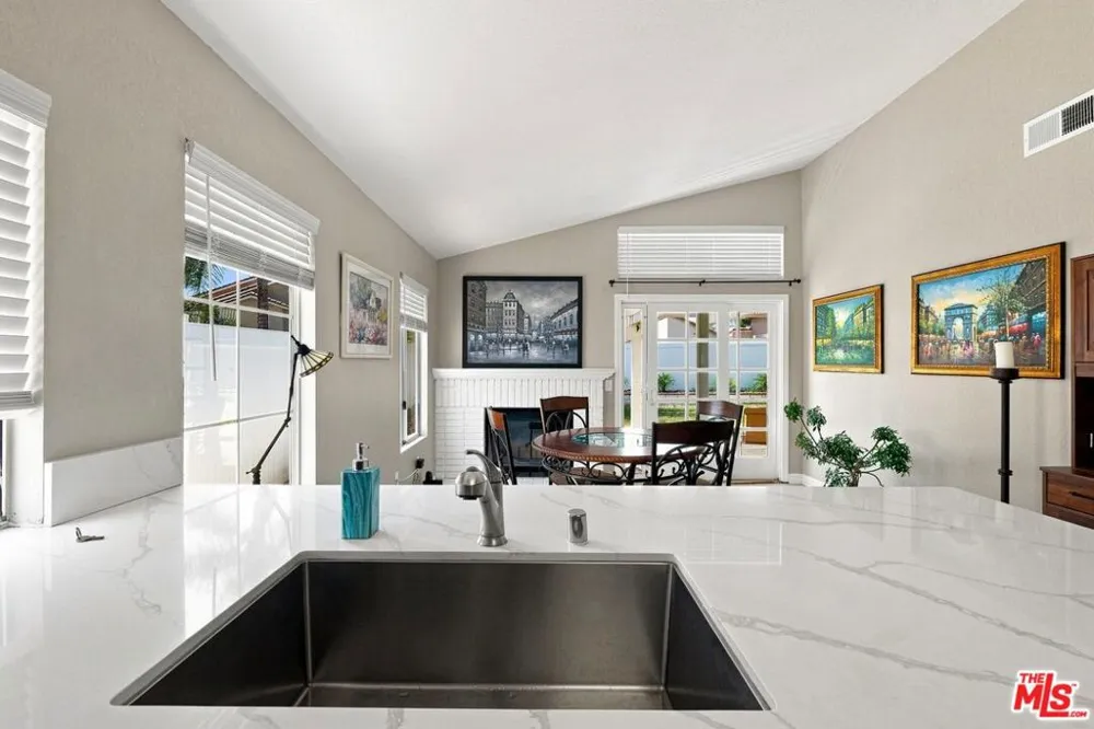 24529 Ridgewood Drive Murrieta, CA 92562