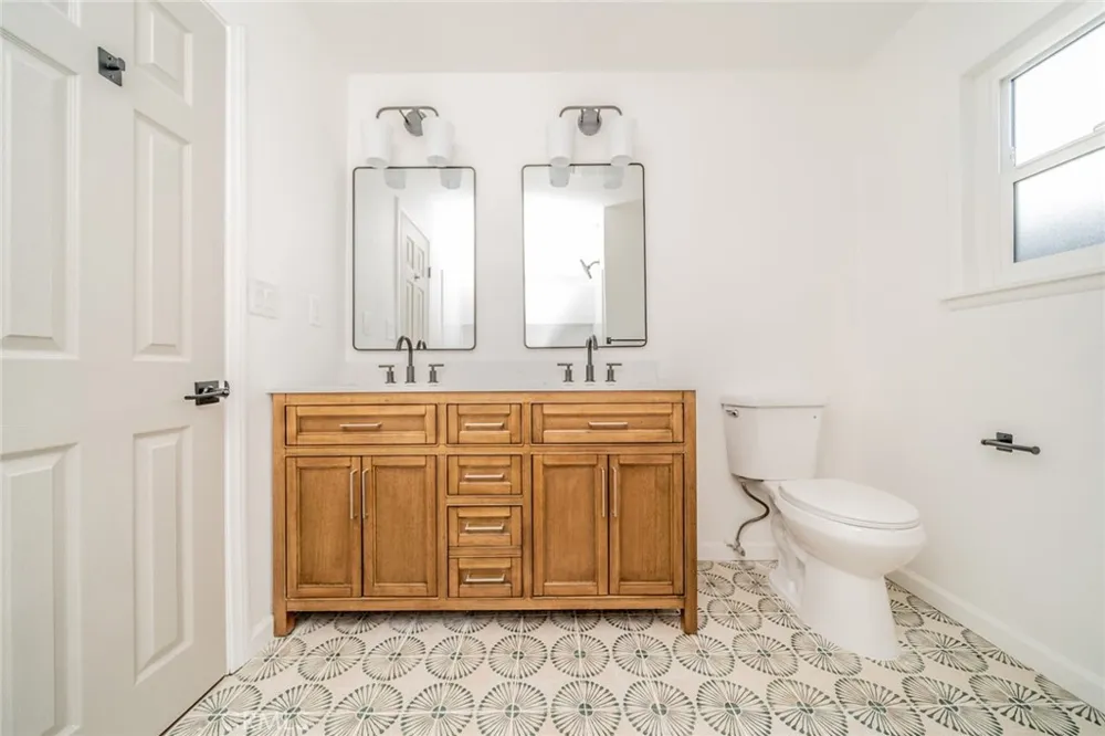 25513 Byron San Bernardino, CA 92404