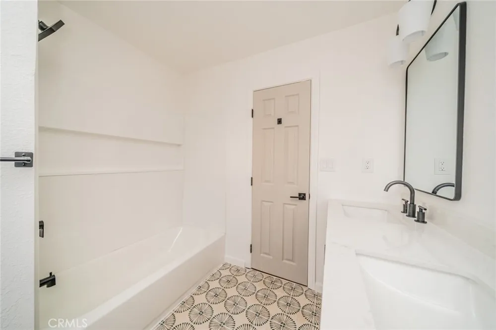 25513 Byron San Bernardino, CA 92404