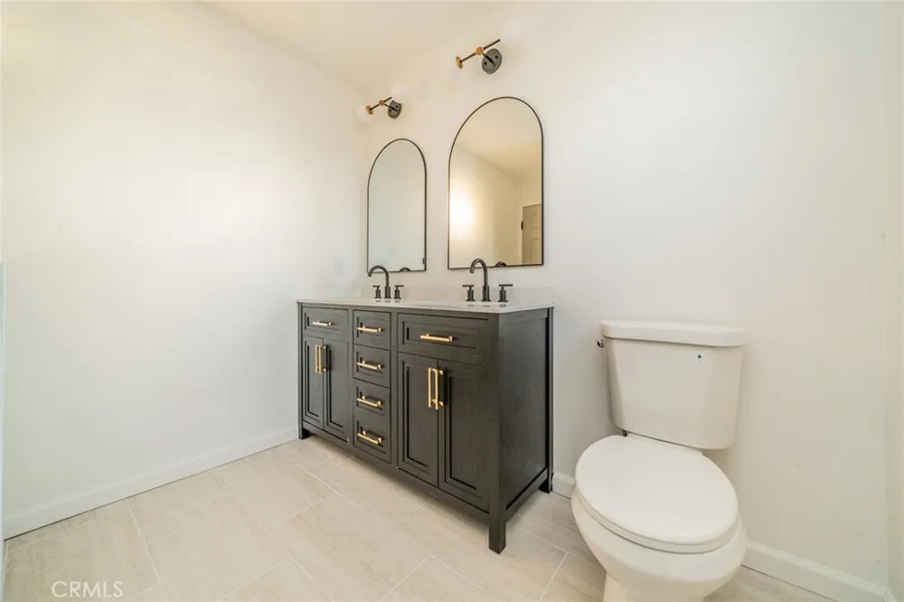 25513 Byron San Bernardino, CA 92404