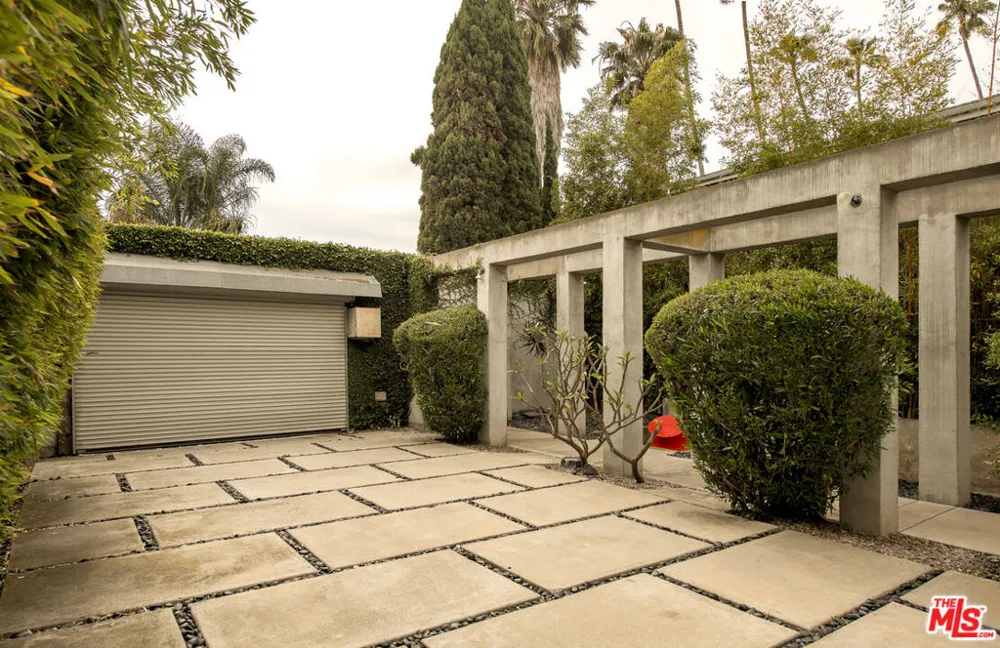 714 6th Avenue Venice, CA 90291
