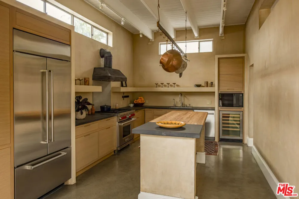 714 6th Avenue Venice, CA 90291