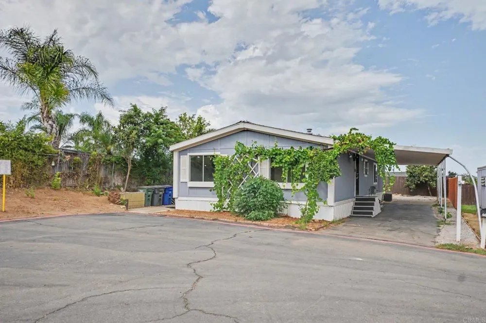 12505 Royal Road #SPC 66 El Cajon, CA 92021