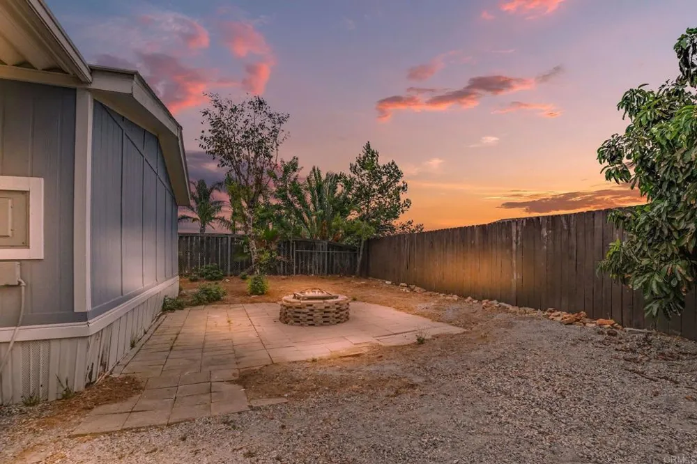 12505 Royal Road #SPC 66 El Cajon, CA 92021
