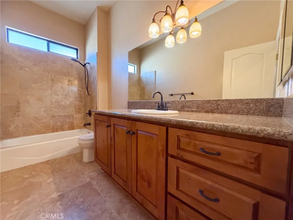 5935 Buena Suerte Yucca Valley, CA 92284