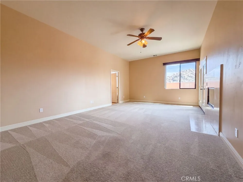 5935 Buena Suerte Yucca Valley, CA 92284