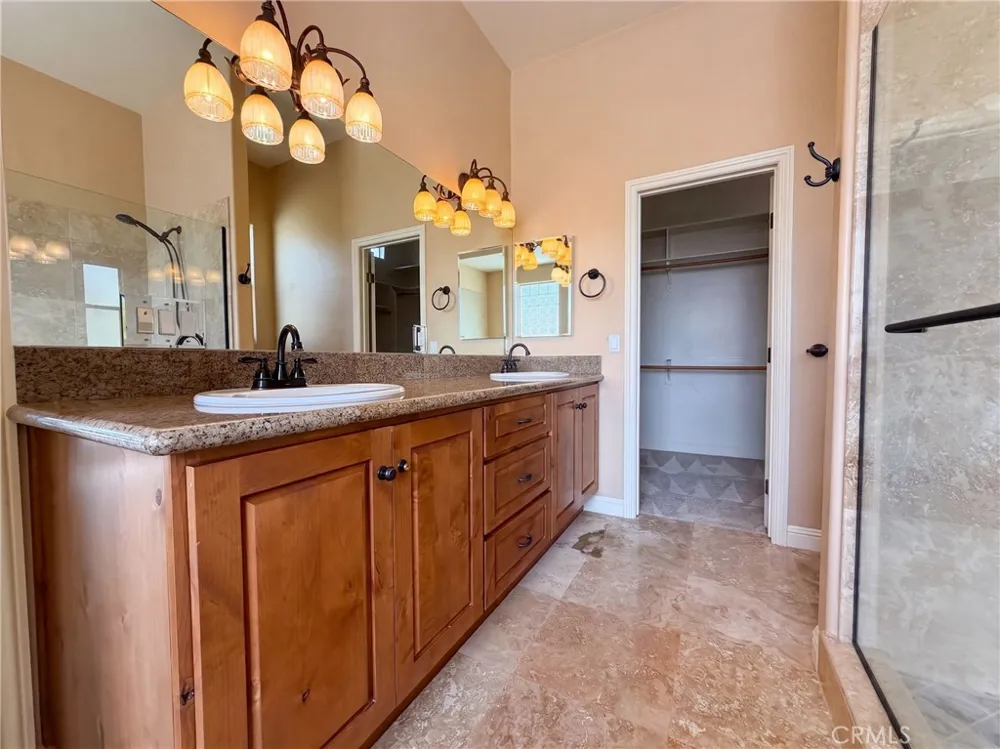 5935 Buena Suerte Yucca Valley, CA 92284