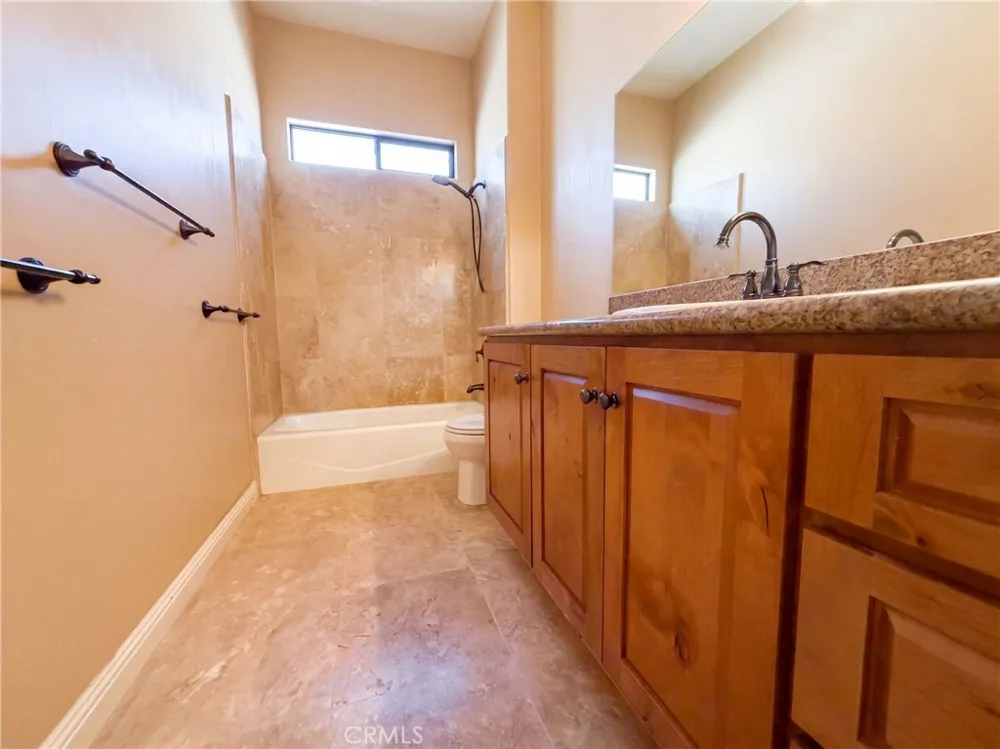 5935 Buena Suerte Yucca Valley, CA 92284